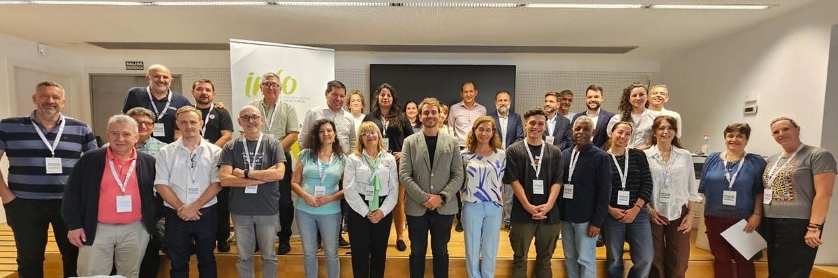 Participantes de las Jornadas Internacionales en una de las instituciones anfitrionas