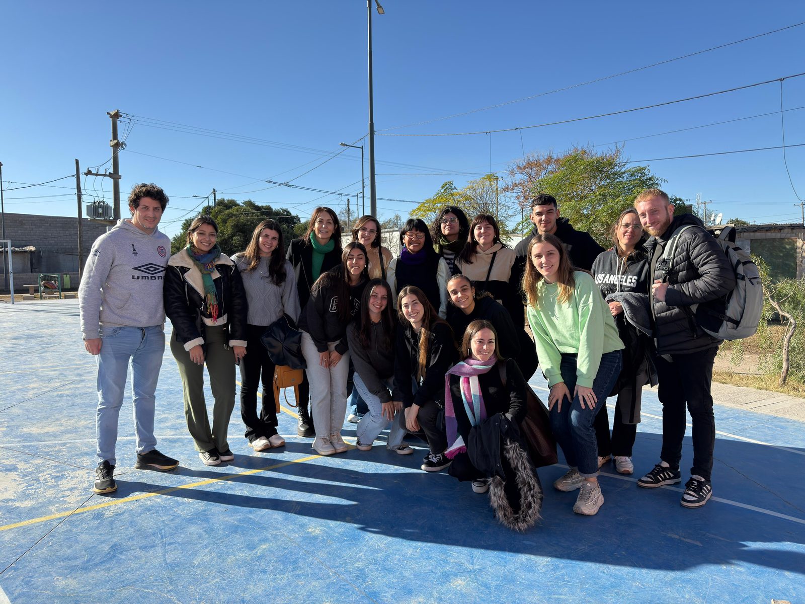 Estudiantes capacitadores del programa Inclusión Digital Humanista